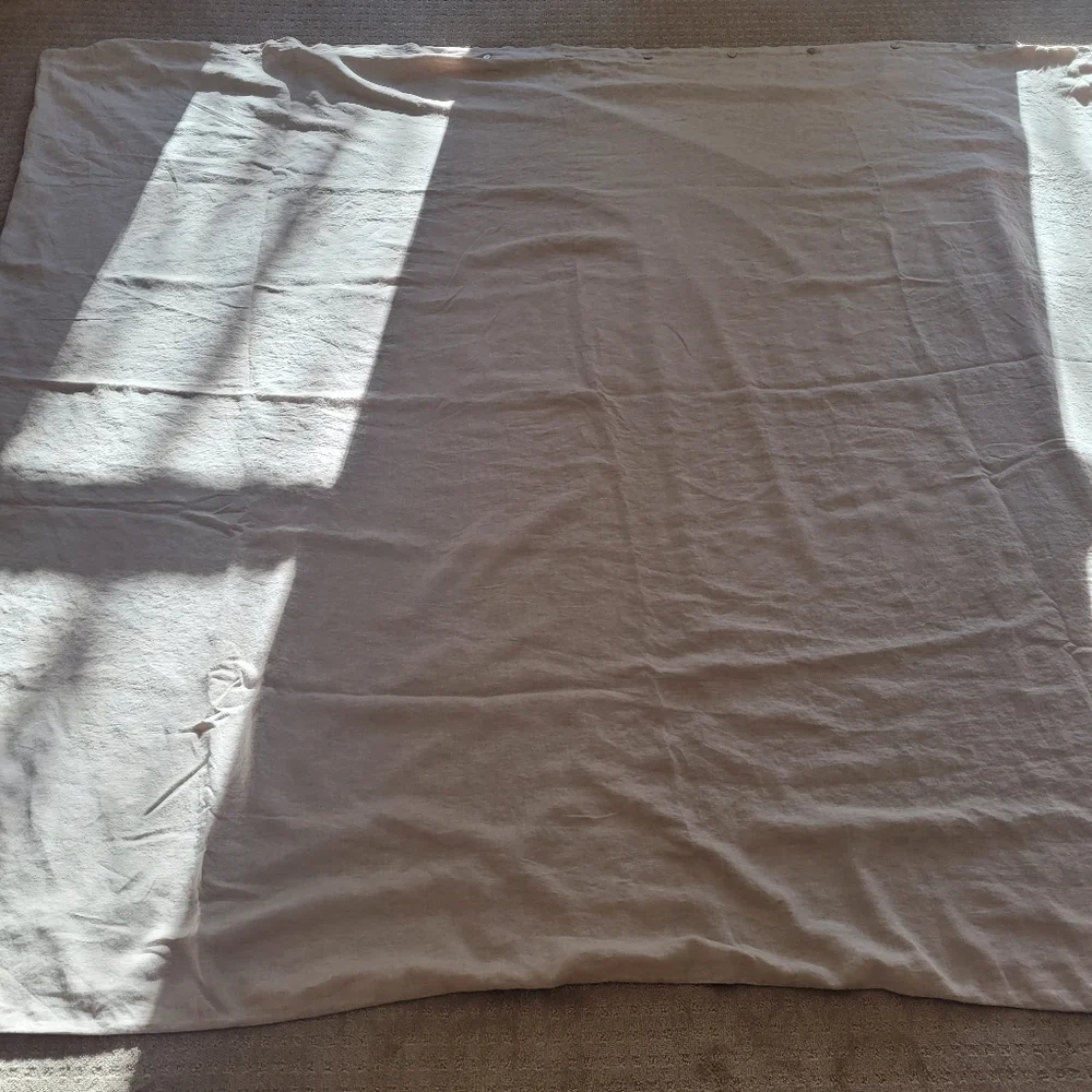 Restoration Hardware King Size 100% Vintage Washed Belgium Linen Duvet Cover.
